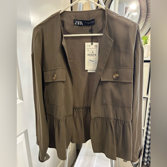 ZARA green poliéster tiered cardigan cover up. Size L. - Picture 3 of 11